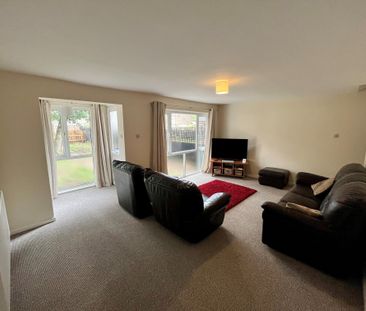 Woodlands Way, Bury St. Edmunds, Mildenhall - Photo 4