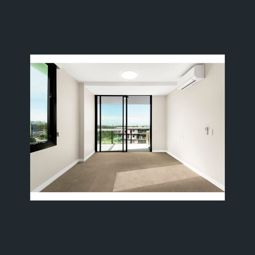 3404/8 Perkins Lane, Southport, Qld 4215 - Photo 1