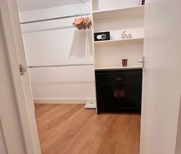 Studio Flat, Church Road, BN3 - Photo 4