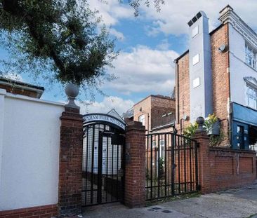 Fulham Road, Parsons Green, SW6 - Photo 2