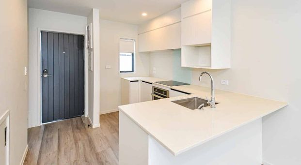 Tidy Two Bedroom Townhouse - Photo 1