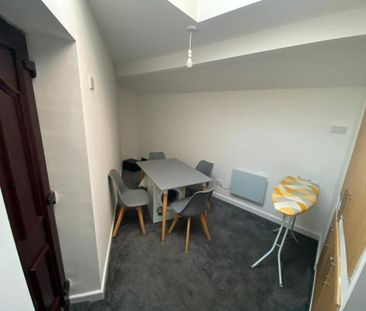 5 bedroom house share to rent - Photo 4