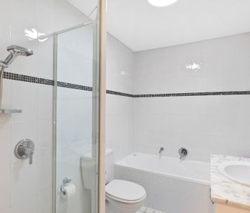 Ground Floor Contemporary Apartment - Photo 6