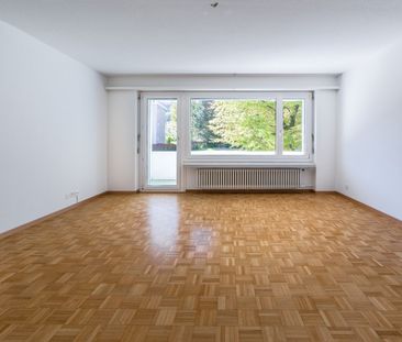 Rent a 4 rooms apartment in Egg - Photo 3
