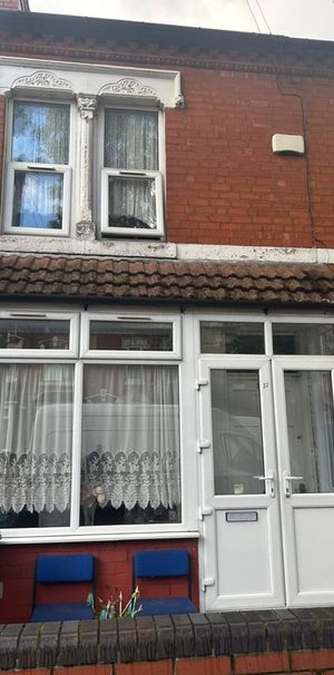 Room in a Shared House, Greenhill Road, B21 - Photo 1