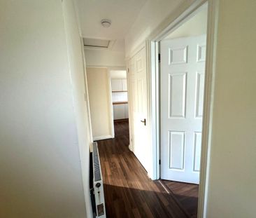 Rayners Gardens, Southampton - Photo 5