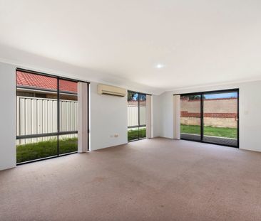 Spacious Family Living - Photo 4