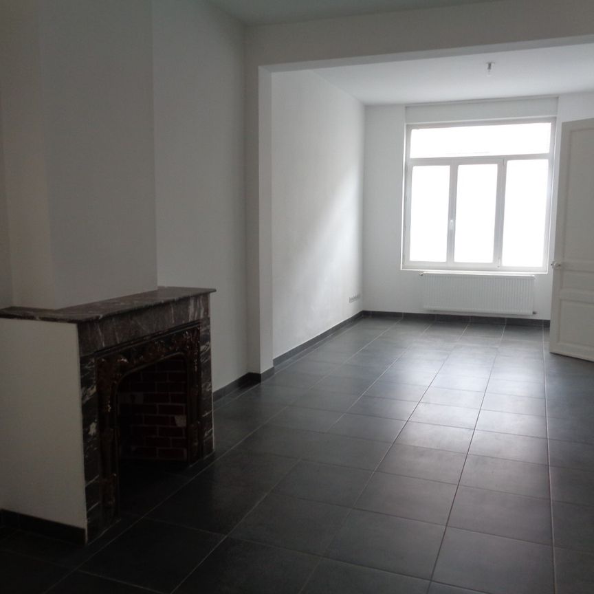 Location Maison 100m² LA MADELEINE 59110 - Photo 1