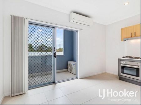 Charming Fitzgibbon Home at Unbeatable Price! - Photo 4