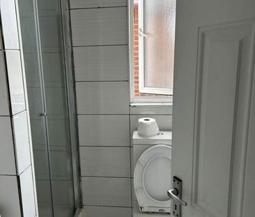 Studio Flat, Vivian Avenue, HA9 - Photo 1