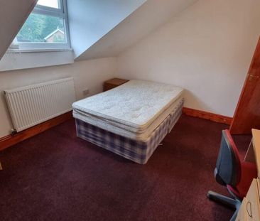 6 bedroom terraced house to rent - Photo 5