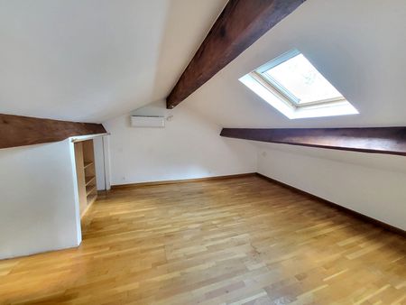 Location Maison 3 pièces 78m² NEUVILLE SUR SAONE 69250 - Photo 4
