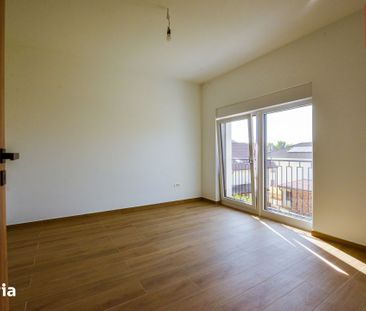 Casa de Inchiriat - Birou | Rezidential - Zona Lunei - Fotografie 1