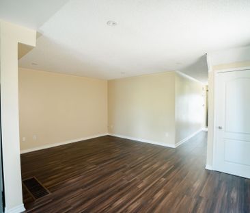 For Lease - 16 Lonestar Crescent, Brampton, Ontario - Photo 4