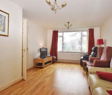 3 bedroom detached house to rent - Photo 1
