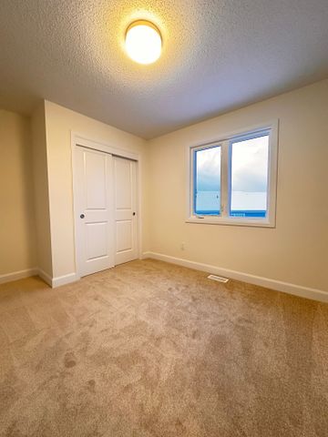 For Lease - 1028 Ventus Way, Orleans - Convent Glen and Area, Ontario - Photo 5