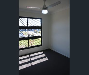 13A Montana Cct, Logan Reserve, Qld 4133 - Photo 3