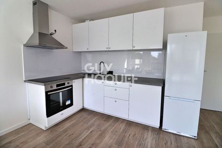 LOCATION : appartement de 3 pièces (61 m²) à AUBERVILLIERS - Photo 2