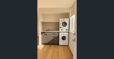 CONVENIENTLY LOCATED STUDIO APARTMENT - Photo 4