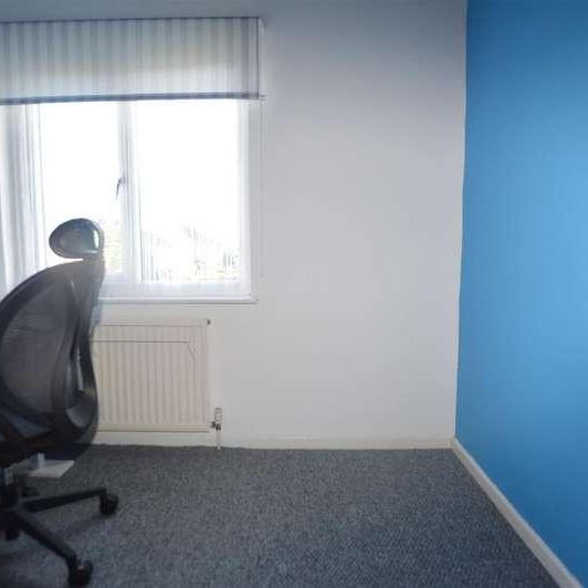 Fenwick Drive, Bradford, BD6 - Photo 1