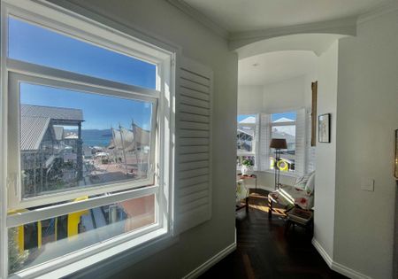 Stunning corner two bedroom apartment on the Wharf - Photo 4