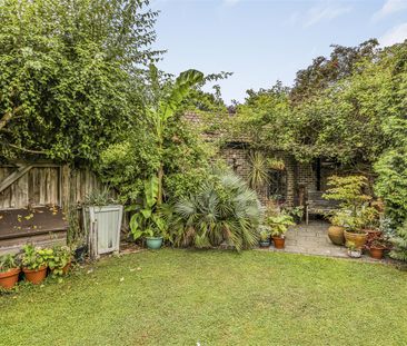 House - Detached For Rent Conifer Drive, Chichester - Photo 4