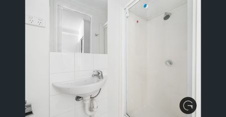 Affordable Fully Furnished Studio Apartment - Photo 3