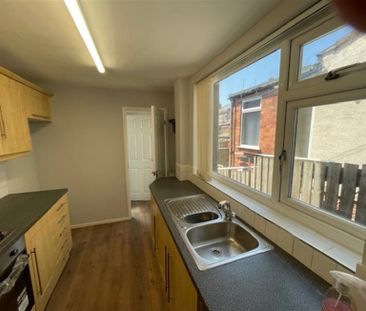 2 Bedroom Terraced To Let - Photo 5
