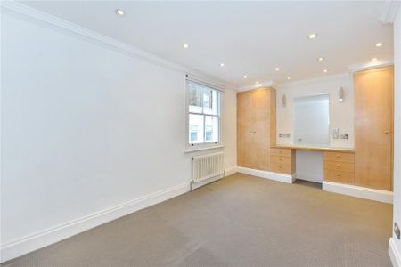 2 bedroom mews to rent - Photo 5