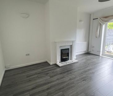 Stand Lane, Radcliffe - Photo 2