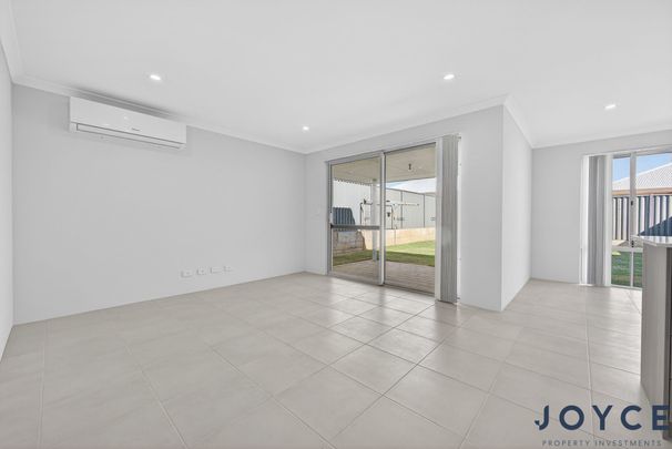 8A Bolsover Street, Wellard WA 6170 - Photo 1