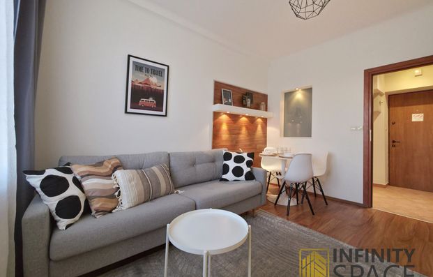 Warszawa, Śródmieście, Śródmieście Mirów, Aleja Jana Pawła Ii - Zdjęcie 1