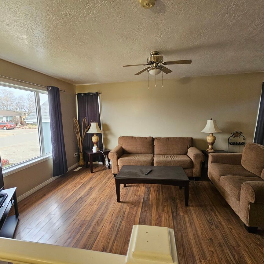RAK Duplex #1 Available May 5/26 - Photo 1