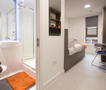 1 bedroom in a flat share to rent - Photo 6