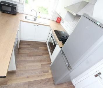 S2 - Norfolk Park - Newly Renovated - Photo 6