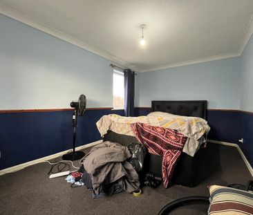 2 bedroom semi-detached house to rent - Photo 4