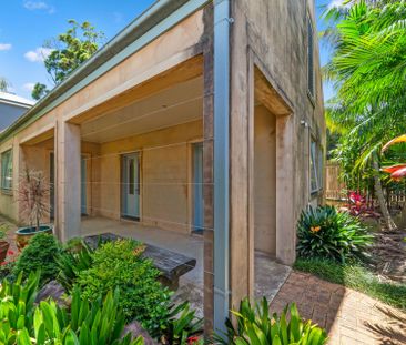 Immaculate garden apartment - Photo 4