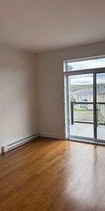 Grand 4 1/2 Cowansville, libre MAINTENANT TRÈS PROPRE - Photo 4