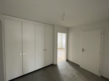 Rue du Bois-Noir 31 - appartement au 2ème Ouest - Photo 4