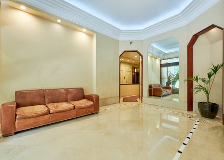 Paris 8 - Triangle d’or - Photo 5