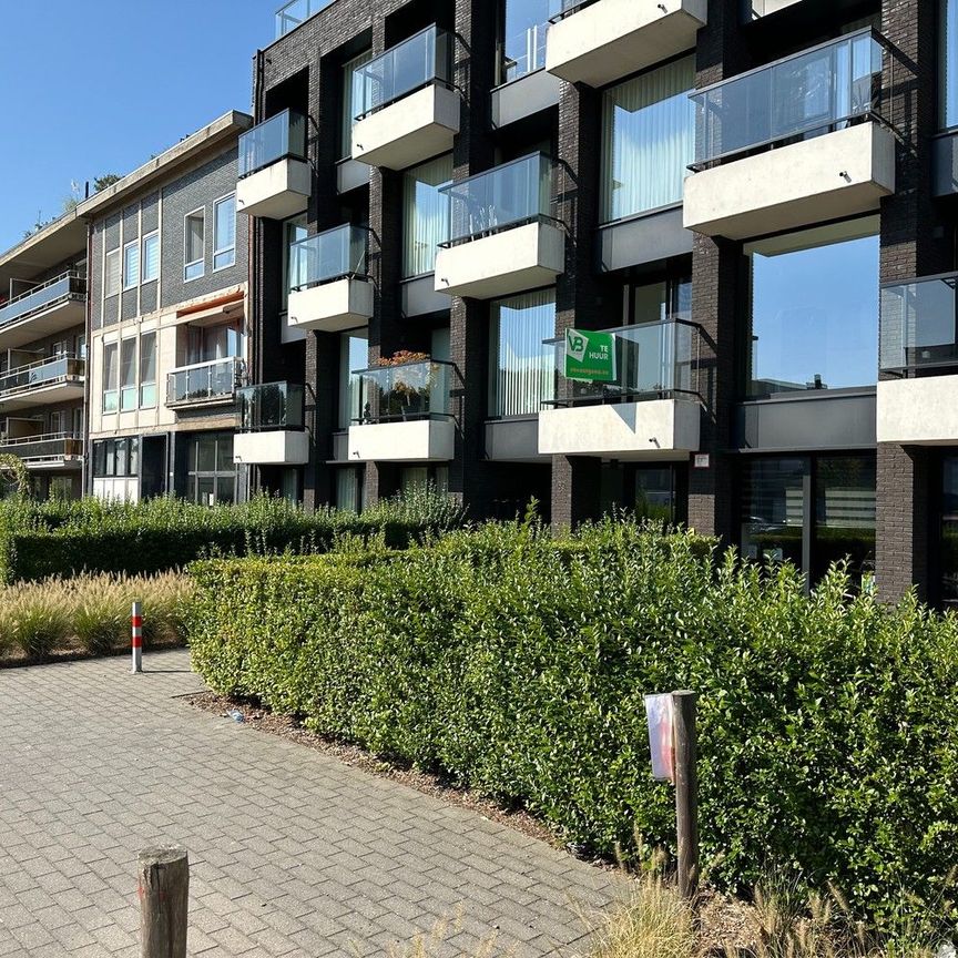 Zeer modern appartement met 2 slaapkamers en terras te Deurne! - Foto 1