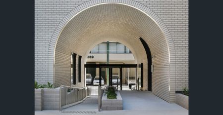 Big on Space, Easy on Rent – Unfurnished Studio That Stands Out! - Photo 5