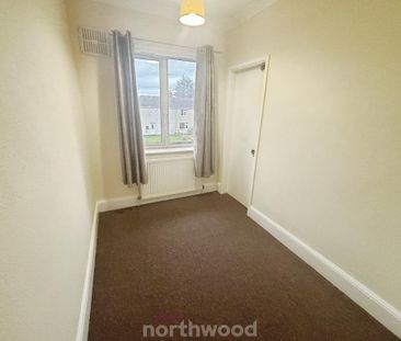 2 bedroom semi-detached house to rent - Photo 4