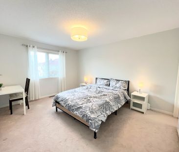 For Lease - 31 Forillon Crescent, Kanata, Ontario - Photo 1