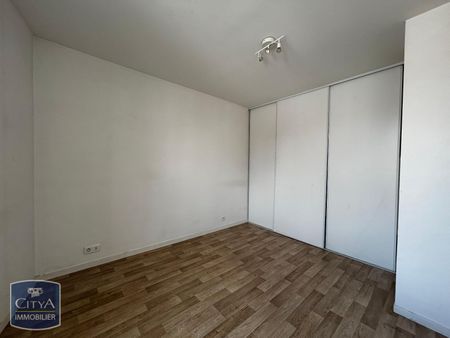 Location Appartement 2 pièces 42m² LILLE 59000 - Photo 4