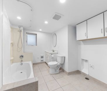 Maison à étages à Salaberry-de-Valleyfield - Photo 1