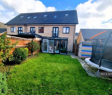 3 bedroom semi-detached house to rent - Photo 2