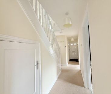4 bedroom house to rent - Photo 3