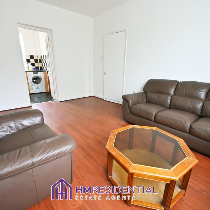 Diana Street, Arthurs Hill - Photo 1
