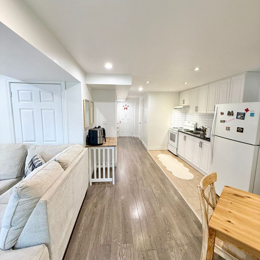 For Lease - 167 Downey Circle Unit# BSMT, Aurora, Ontario - Photo 1